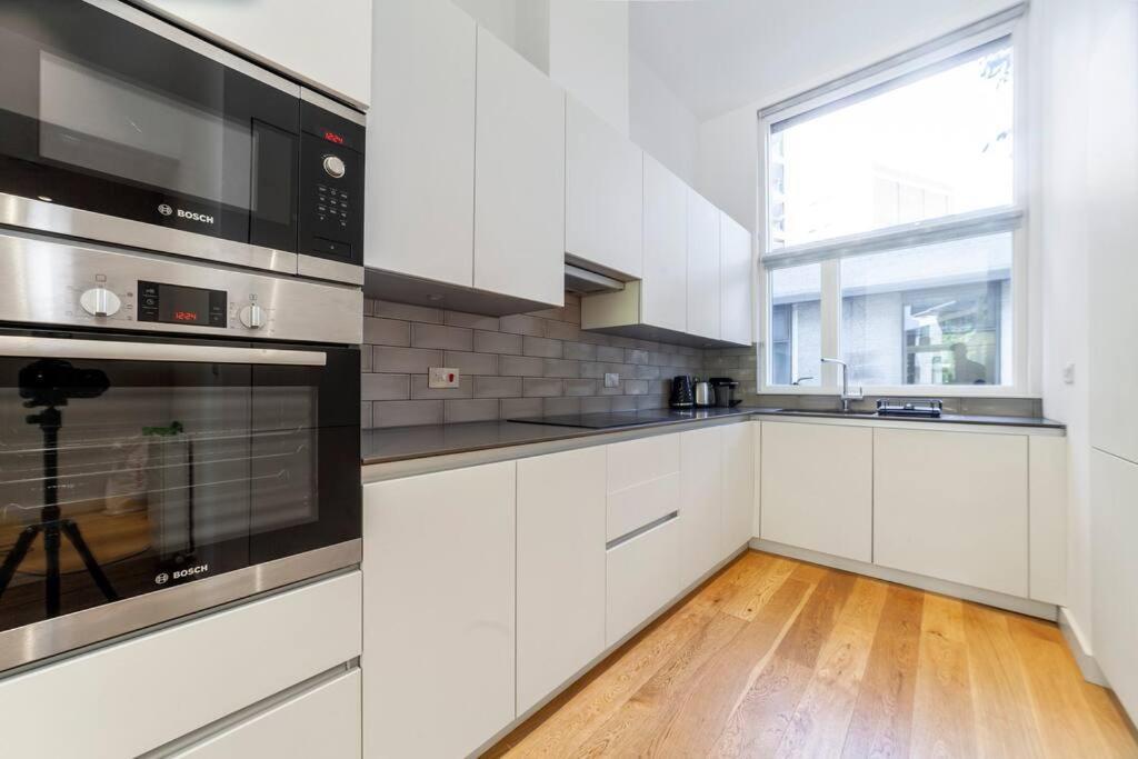 Апартаменти Stunning New 3 Bdr Duplex Wbalcony, East Лондон Екстер'єр фото